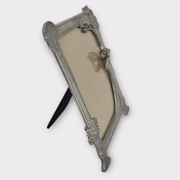 Art Nouveau Pewter Silver Picture Frame Fairy Lady by the Lake & Flowers - Picture 3 of 7